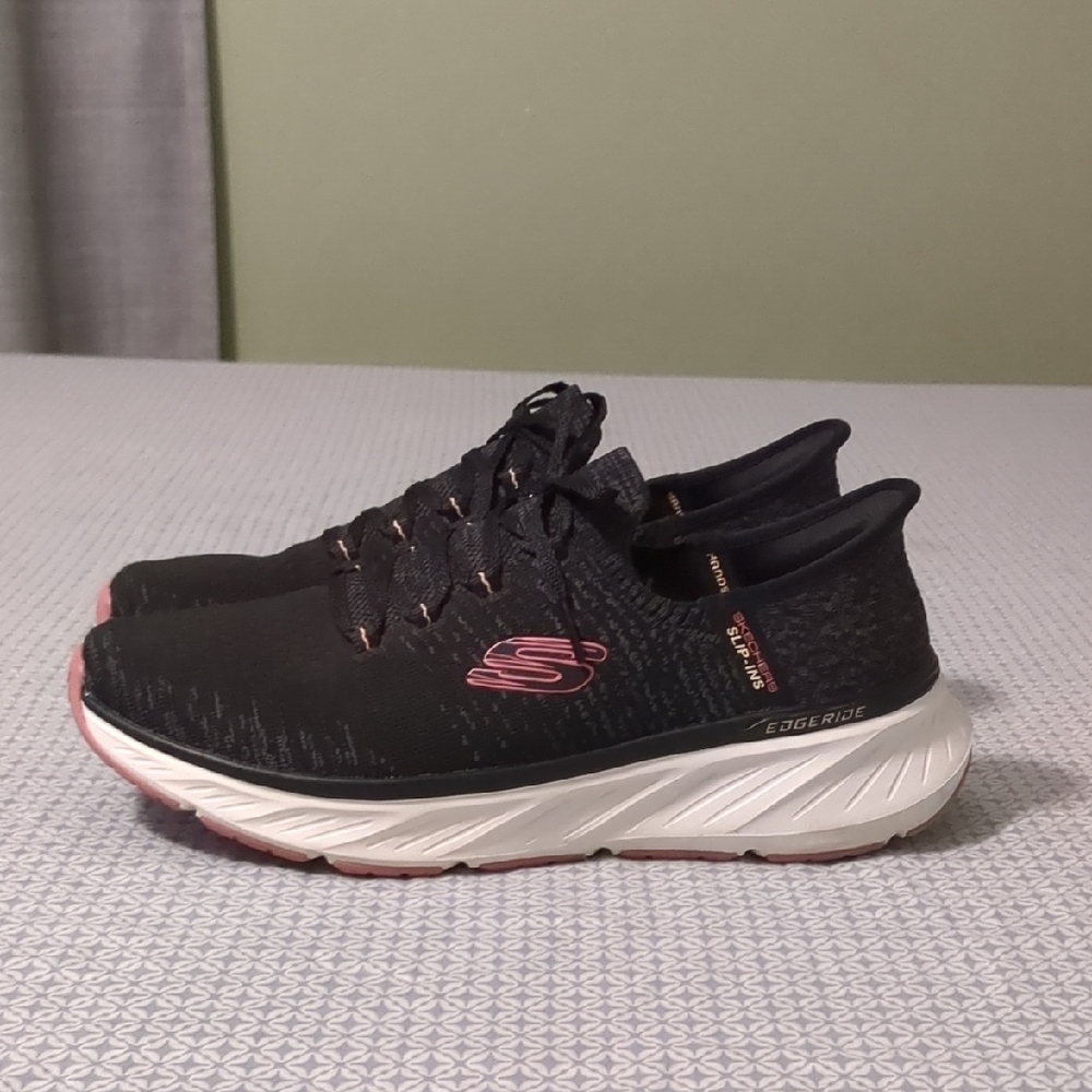 Skechers Hands Free Slip-ins Edgeride Walking Shoes